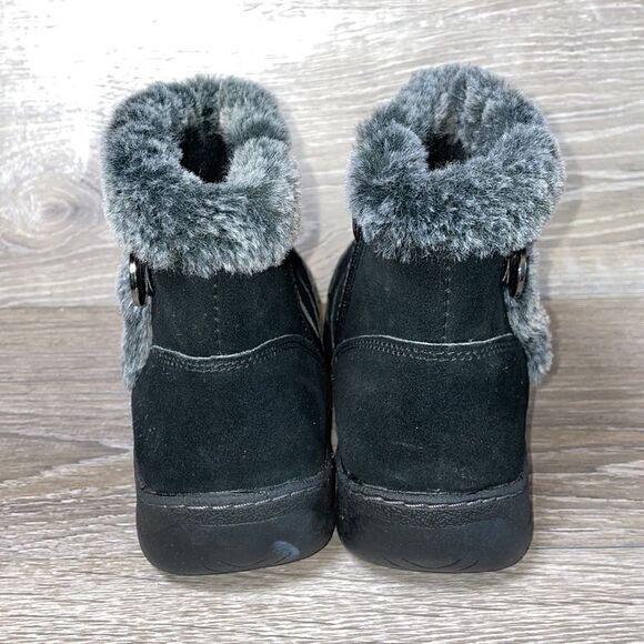 Khombu Iris Black Leather Warm Faux Fur Women’s Size 7M Slip On Zip Ankle Boot - Picture 4 of 12